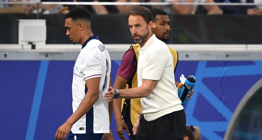 Southgate's persistence with Arnold in midfield didn't pay off once again... 