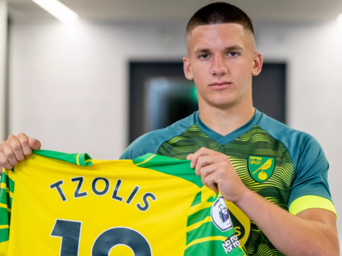 A crucial summer for Christos Tzolis: He is going back to England and Norwich have to make a decision!